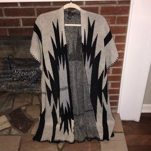 Short sleeve cardigan